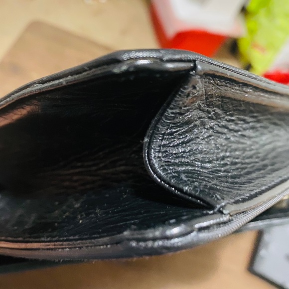 Pre-loved MCM Envelope Sling Pouch - Picture 4 of 10